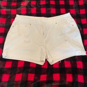 Time and Tru White Shorts